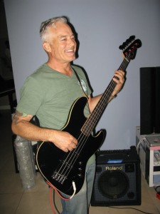 39806_10150243136680422_4222495_n